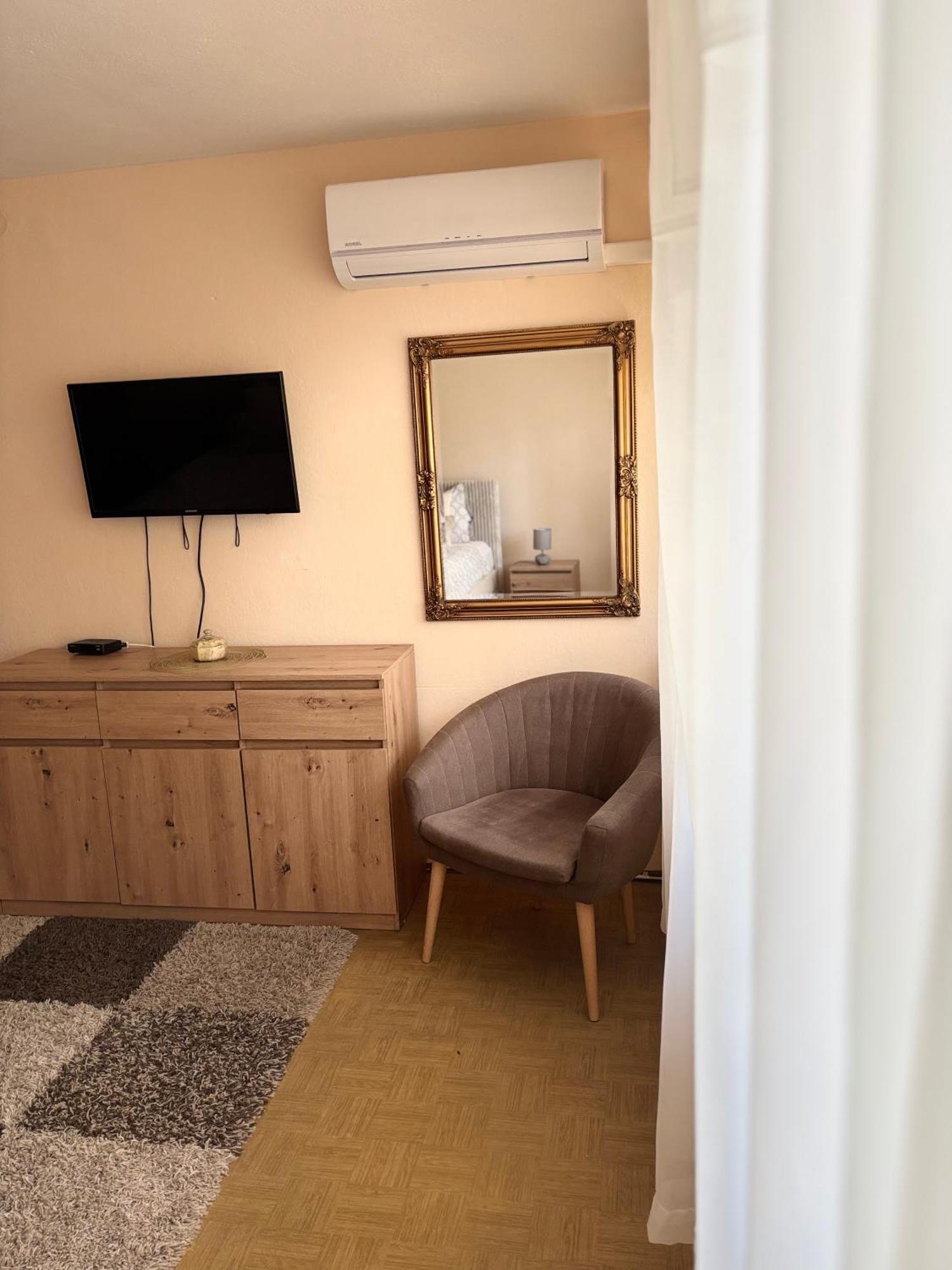 Ante Apartment Split Bagian luar foto